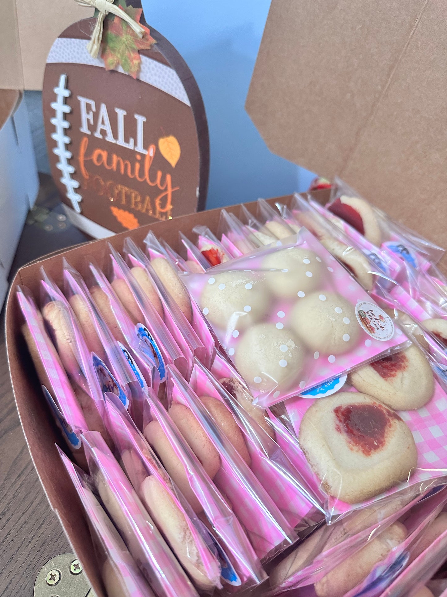 Polvorones de Almendra & Mantecaditos de Guayaba | Don Lolo Pastry